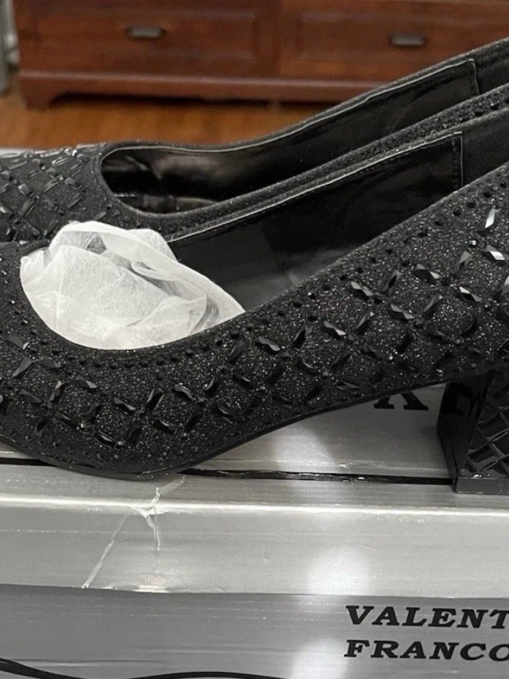 Valenti Franco Black Rhinestone Platform Heels Women's Size 8